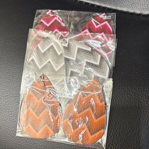 Chevron Teardrop Leather Earrings - Pink, Gray, Orange

3 pairs
